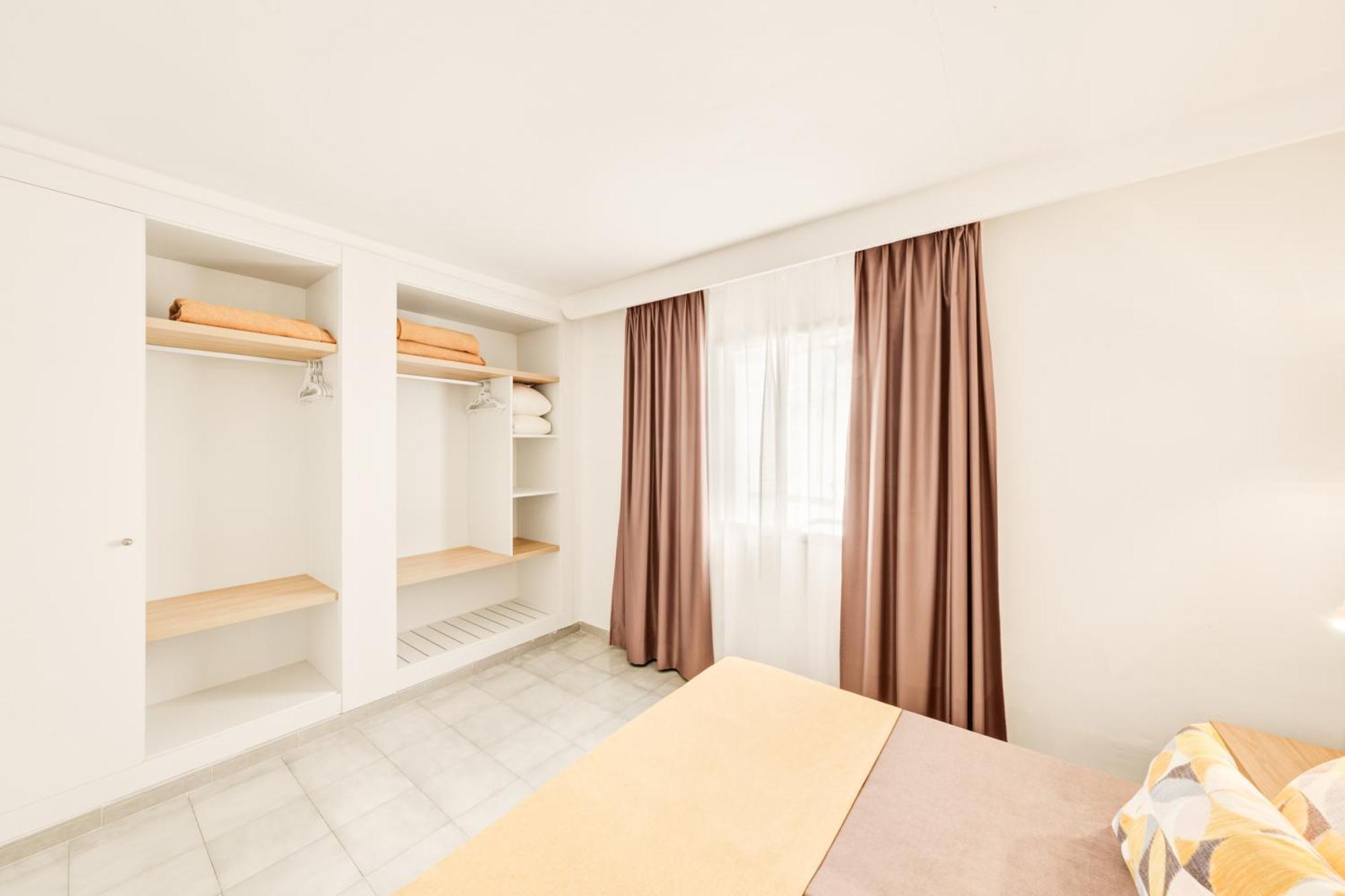 Apartamentos Vista Club Santa Ponsa Exterior foto