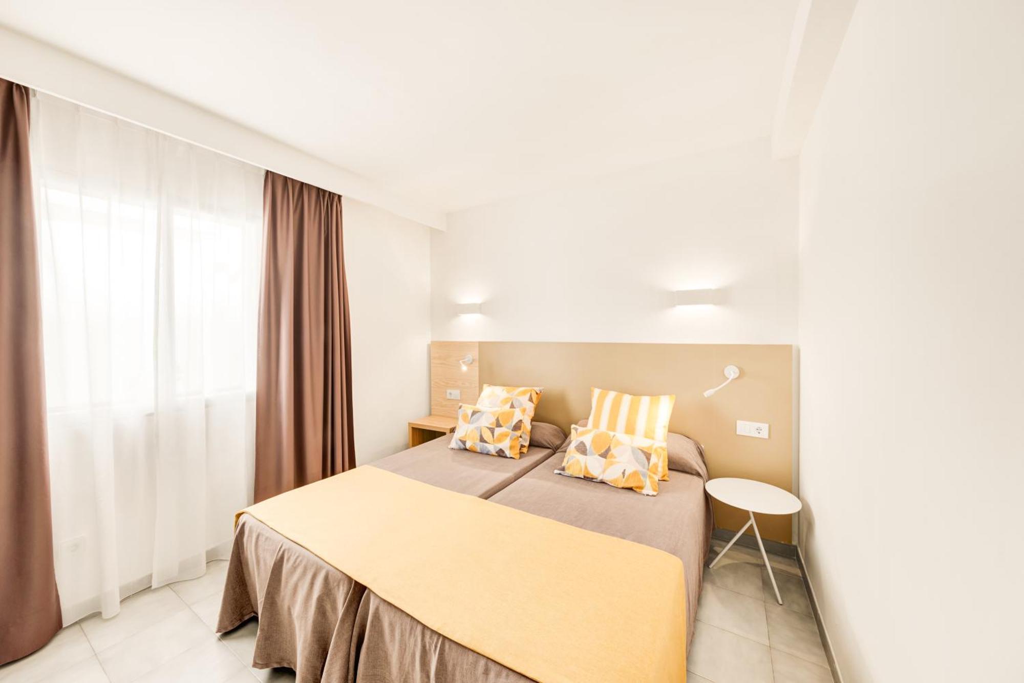 Apartamentos Vista Club Santa Ponsa Exterior foto